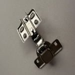 Standard cabinet hinge for cabinet door installation