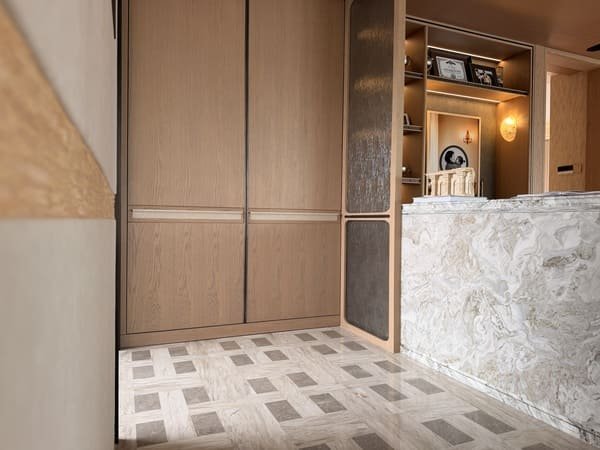 How to Specify Wood Veneer Cabinet Doors: Grain Matching, Veneer Thickness, and Sample Approval