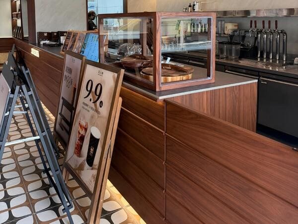 Is Melamine Board Suitable for Whole-Home Custom Cabinetry? How to Match It with Different Spaces, Substrates, and Cabinet Doors
