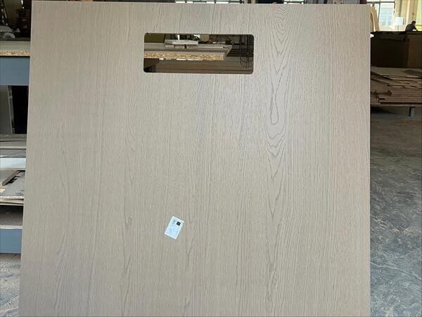 Why Do White Oak Veneer Cabinets Have Cathedral Grain and Straight Grain? How Should You Choose?